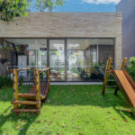 Casa à venda ou para alugar com 3 suítes no condomínio Jardim Flora, São Paulo - SP
