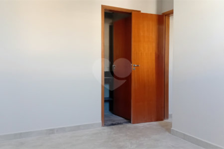 Apartamento à venda com 2 quartos, sendo 1 suíte,  em Rudge Ramos, São Bernardo do Campo, SP