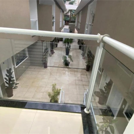 Casa à venda com 3 quartos, sendo 1 suíte, no condomínio Garden Village, São Paulo - SP
