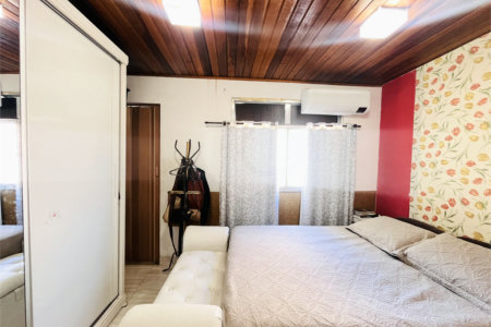 Casa à venda com 4 quartos, sendo 1 suíte, em Campo Grande, Rio de Janeiro, RJ