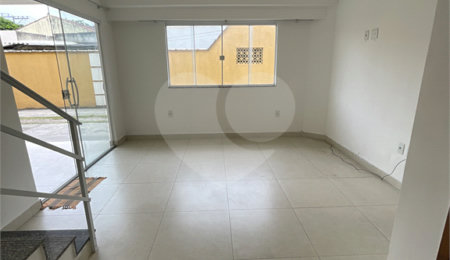 Casa à venda com 3 suítes no condomínio Vítor Alves 2400, Rio de Janeiro - RJ