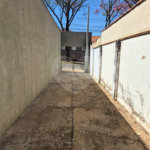 Dois imóveis em um terreno de 300 m² (12 x 25) - Com acesso independente