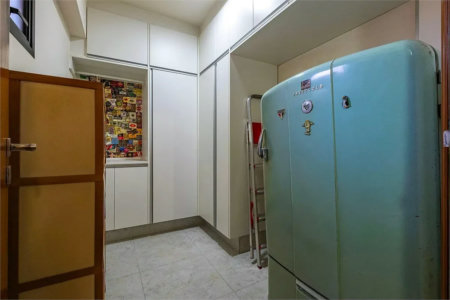 Apartamento à venda com 3 quartos, sendo 1 suíte,  em Jardim das Bandeiras, São Paulo, SP