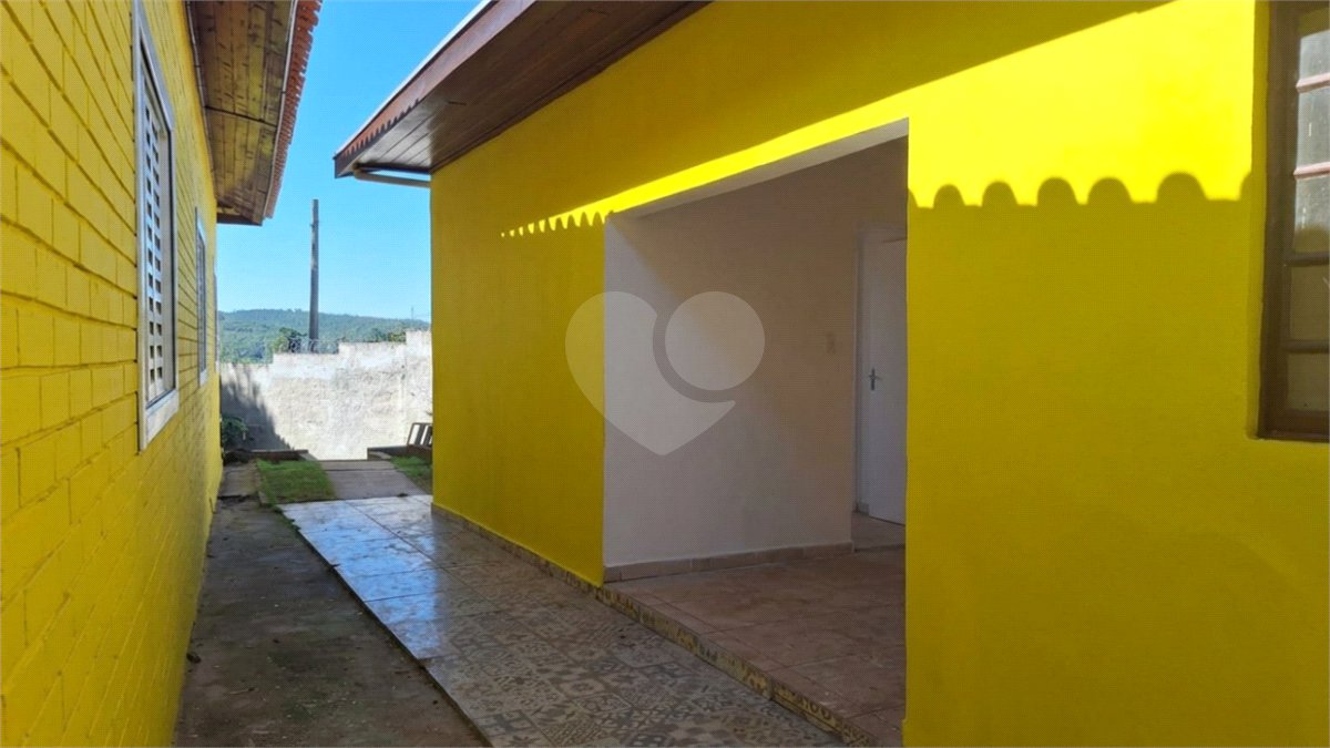 Chácara à venda com 3 suítes em Vila Xisto, São Miguel Arcanjo, SP