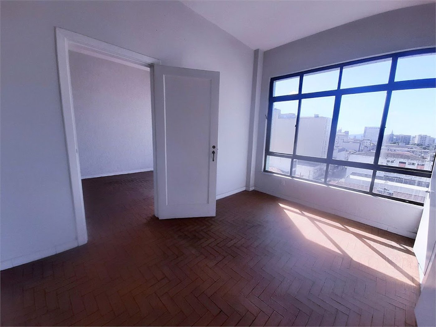 Sala, 80 m² - venda por R$ 300.000,00 ou aluguel por R$ 2.300,00/mês - Centro - Santos/SP