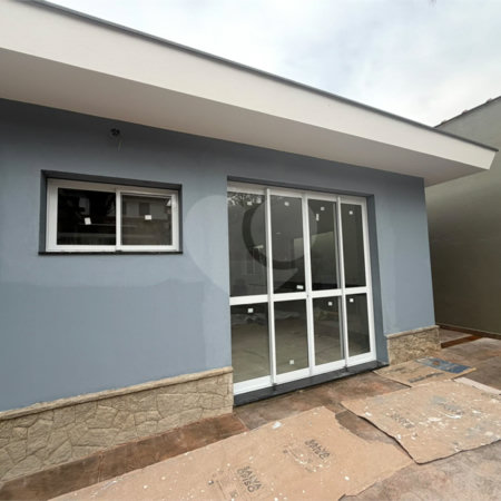 Casa à venda com 3 quartos, sendo 1 suíte, em Alto da Boa Vista, São Paulo, SP