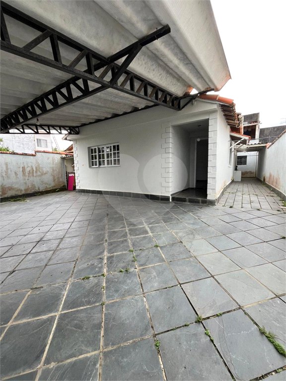 Casa à venda com 3 quartos em Conjunto Habitacional São Sebastião, Mogi das Cruzes, SP