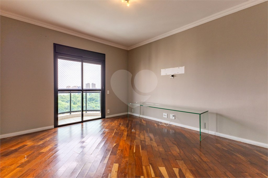 Apartamento à venda com 4 quartos, sendo 3 suítes, em Vila Suzana, São Paulo, SP