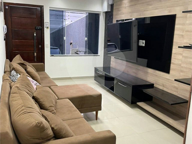 Sobrado à venda com 3 quartos, sendo 1 suíte,  em Vila Maria, São Paulo, SP