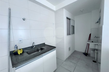Apartamento para alugar com 1 quarto em Jardim Vila Galvão, Guarulhos, SP