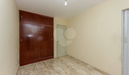 Apartamento à venda com 3 quartos, sendo 1 suíte,  em Saúde, São Paulo, SP