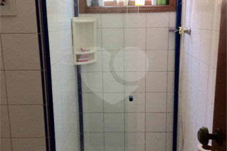 Sobrado à venda com 4 quartos, sendo 1 suíte, em Jardim Pinheiros, São Paulo, SP