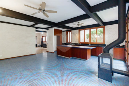 Casa à venda com 3 quartos, sendo 2 suítes, em Jardim América, São Paulo, SP