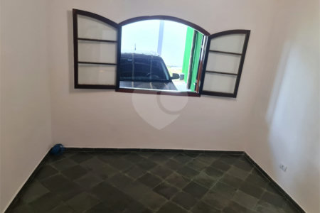Sobrado para alugar com 3 quartos, sendo 2 suítes, em Jardim Paulista, Atibaia, SP