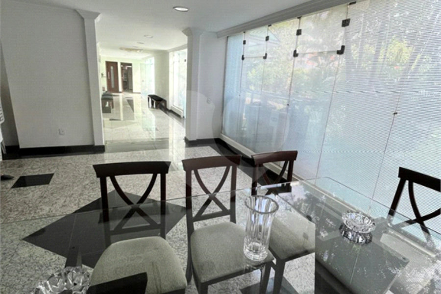 Apartamento à venda com 2 quartos em Bela Vista, São Paulo, SP