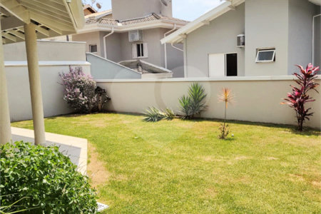 Casa à venda ou para alugar com 3 suítes no condomínio Residencial Jardim das Palmeiras, Vinhedo - SP