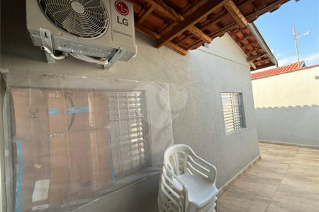 Casa à venda com 3 quartos, sendo 1 suíte, no Centro, Salto, SP