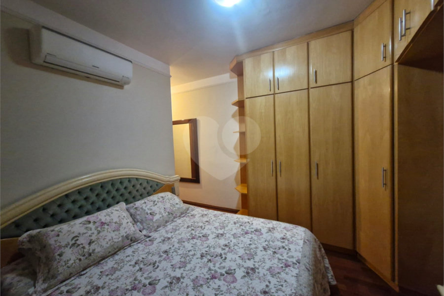 Casa à venda com 3 suítes no condomínio Residencial Jardim França, São Paulo - SP