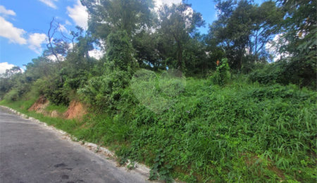 Terreno à venda em Parque Rizzo, Cotia, SP