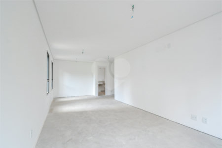Apartamento à venda com 4 suítes em Sumaré, São Paulo, SP