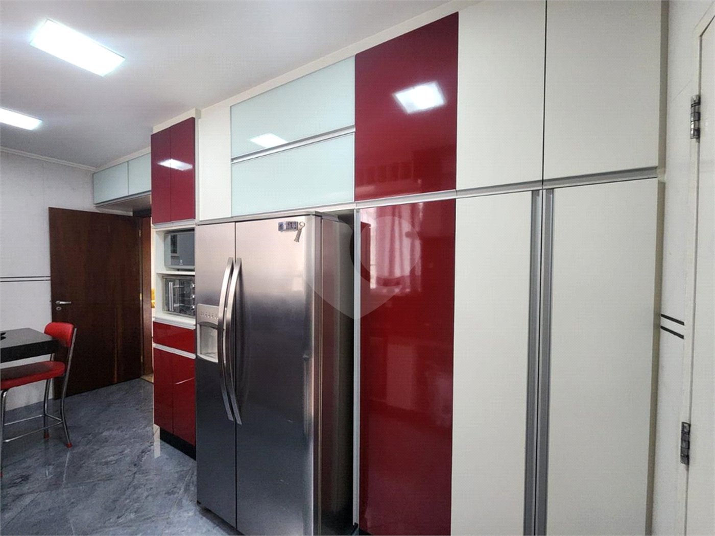 Casa à venda com 4 quartos, sendo 2 suítes,  em Vila Romana, São Paulo, SP
