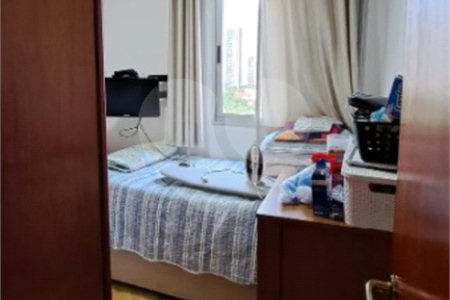 Apartamento à venda com 3 quartos, sendo 1 suíte,  em Vila Gomes Cardim, São Paulo, SP