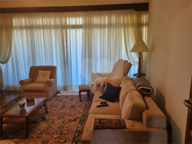 Apartamento à venda com 4 suítes no Centro, Serra Negra, SP