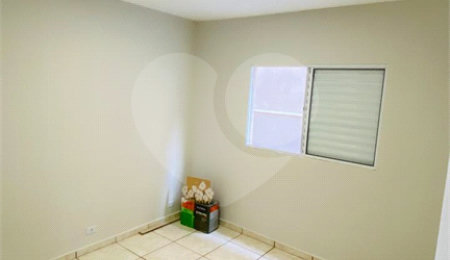 Apartamento à venda com 2 quartos em Jardim Vinhas do Sol (mailasqui), São Roque, SP