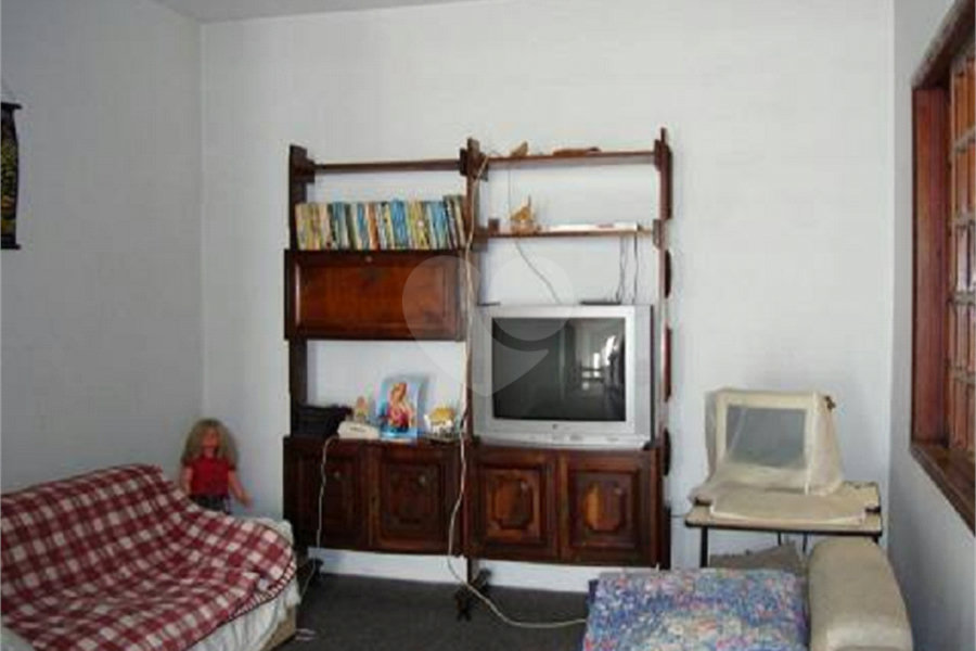 Sobrado à venda com 2 quartos, sendo 1 suíte, em Jardim Las Vegas, Guarulhos, SP