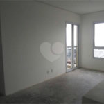 Apartamento à venda com 2 quartos, sendo 1 suíte,  em Vila Paiva, São Paulo, SP