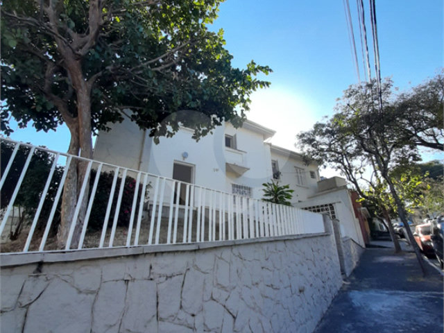 Sobrado à venda com 3 quartos, sendo 1 suíte,  em Santana, São Paulo, SP