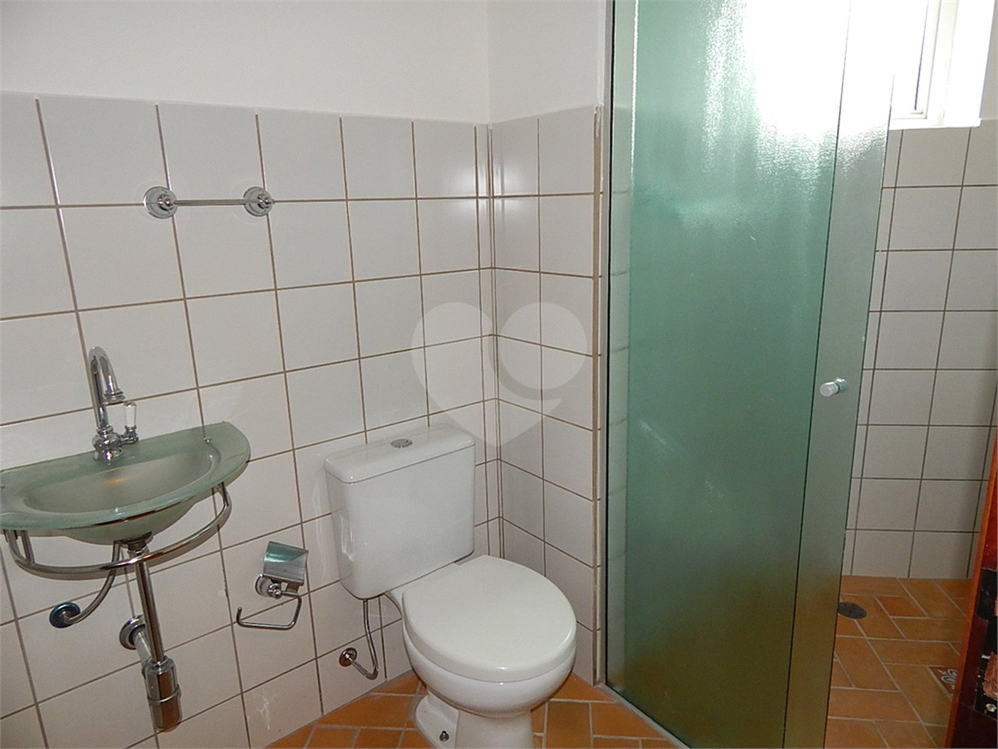 Casa à venda com 3 quartos, sendo 1 suíte, no condomínio Alpes de Vinhedo, Vinhedo - SP