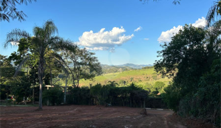 Terreno à venda no condomínio Recanto Três Lagos, Piracaia - SP
