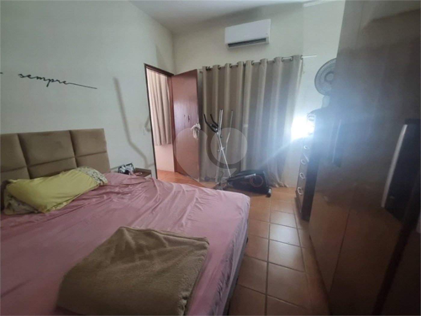 Casa à venda com 3 quartos, sendo 1 suíte, no Centro, Vinhedo, SP