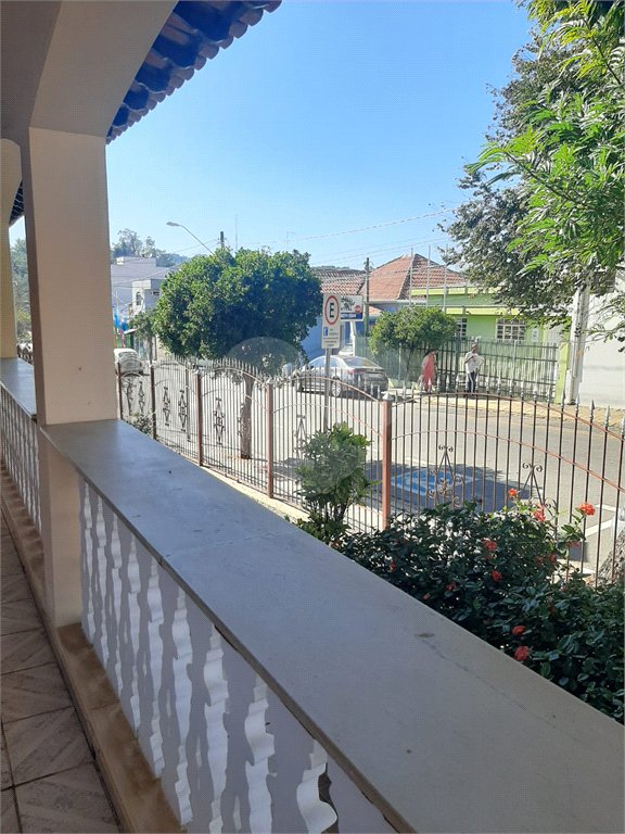 Casa à venda com 3 quartos, sendo 1 suíte, no Centro, Vinhedo, SP