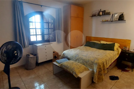 Casa à venda com 3 quartos, sendo 1 suíte, em Perdizes, São Paulo, SP