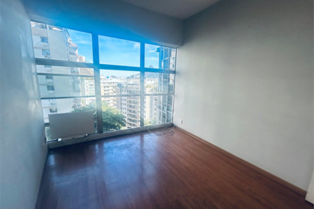 Apartamento à venda com 3 quartos, sendo 1 suíte, em Lagoa, Rio de Janeiro, RJ