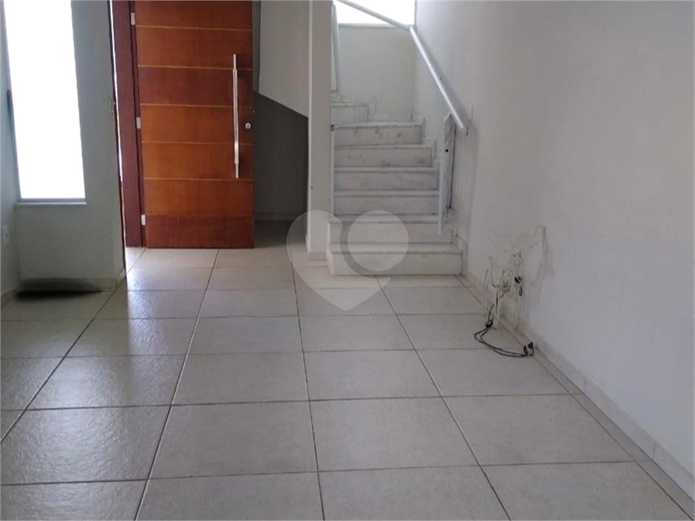 Casa à venda com 3 quartos, sendo 1 suíte, no condomínio Villagio Milano, Sorocaba - SP
