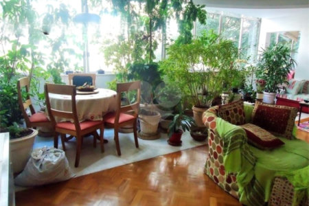 Apartamento à venda com 4 quartos, sendo 2 suítes, em Copacabana, Rio de Janeiro, RJ