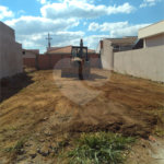 Terreno á venda no Jardim Embaré