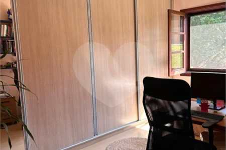 Casa para Venda ou Locação com opção de estar mobiliado no Condomínio Recanto Florido – Vinhedo/SP