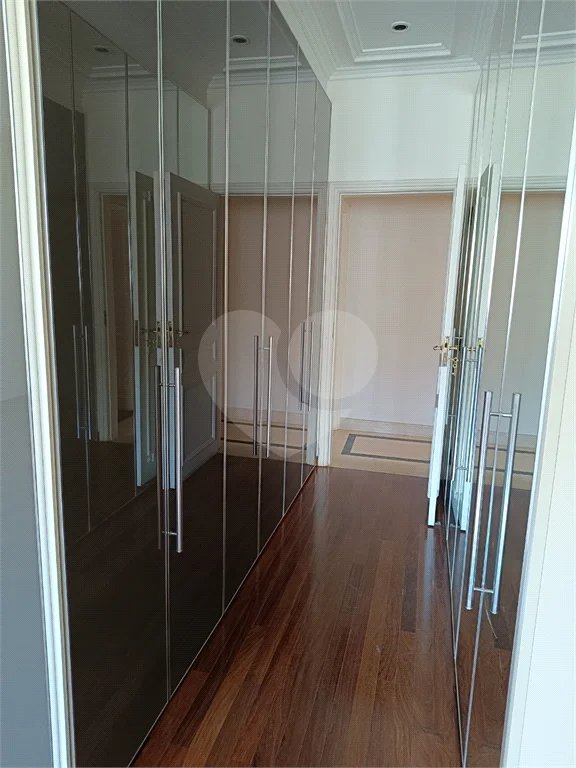 Apartamento em Higienópolis com 4 quartos e 3 vagas