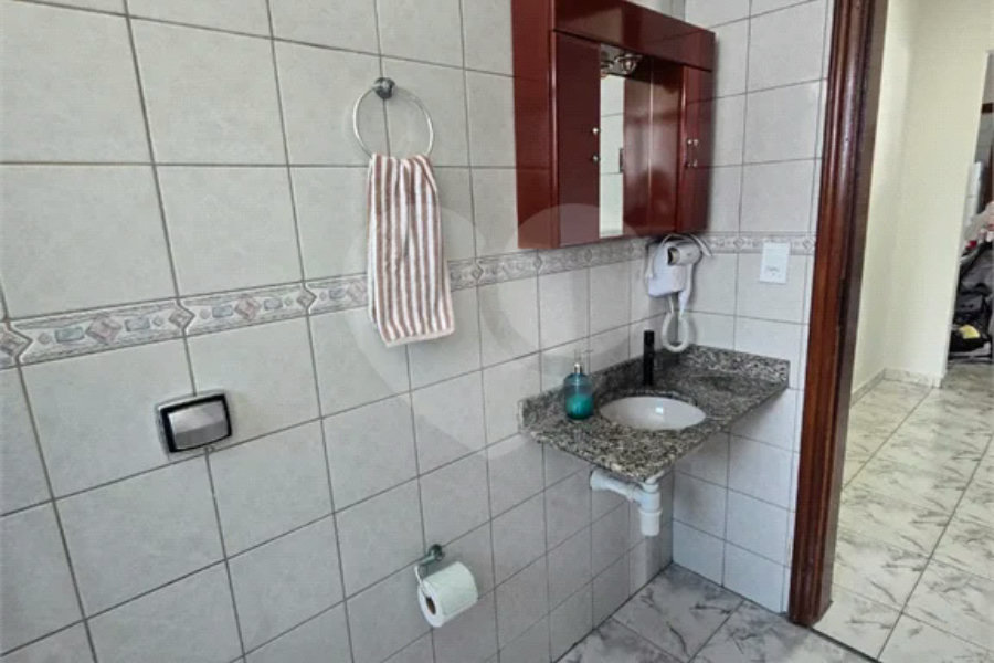 Belíssimo apartamento recém reformado na Praia Grande.
