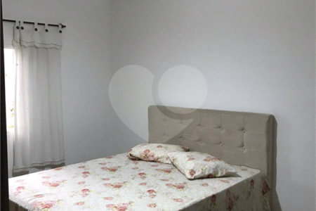 Casa à venda com 2 quartos em Jardim Ivonete, Poá, SP