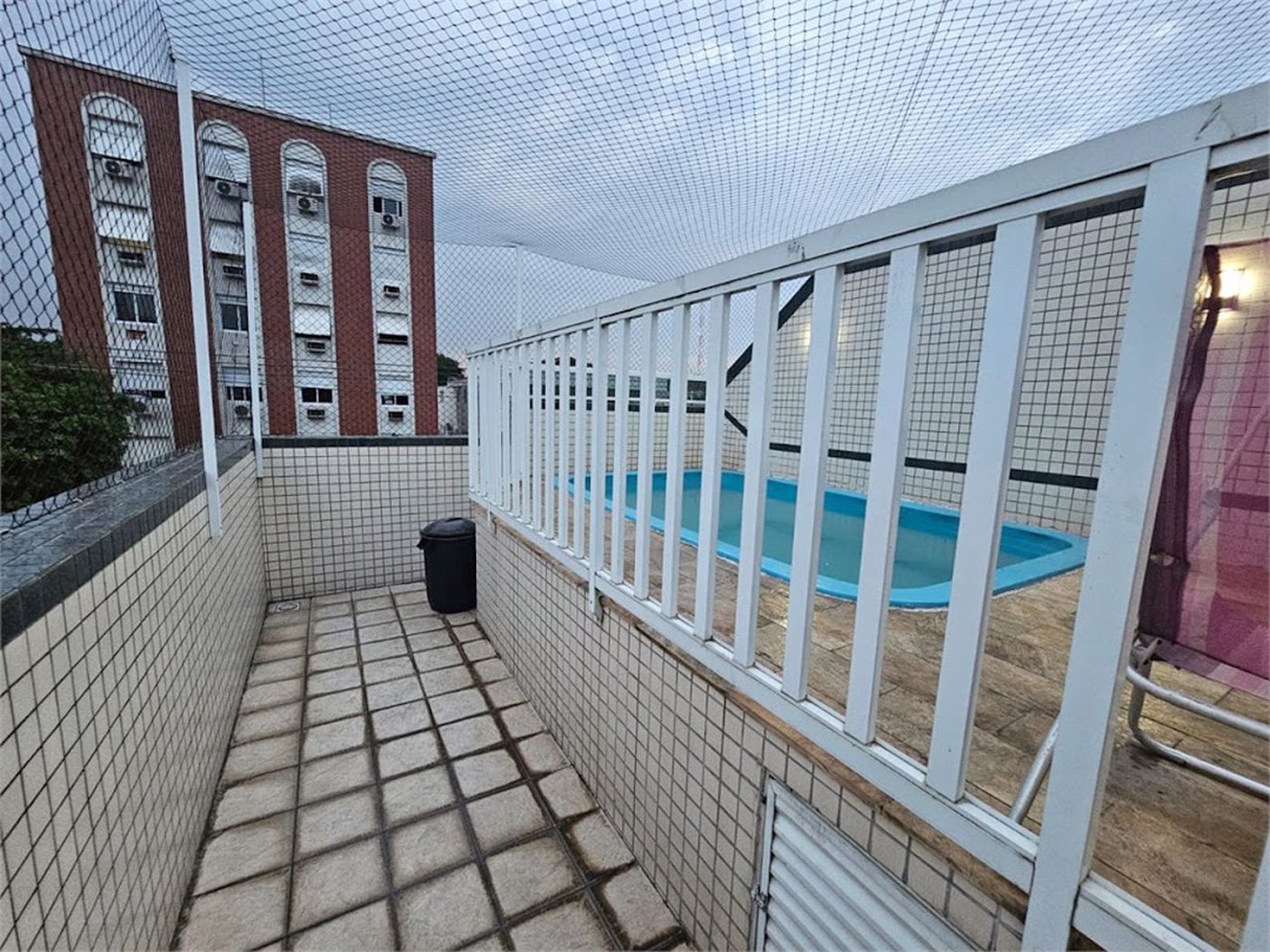 Casa com 5 dormitórios à venda, 220 m² por R$ 1.600.000,00 - Boqueirão - Santos/SP