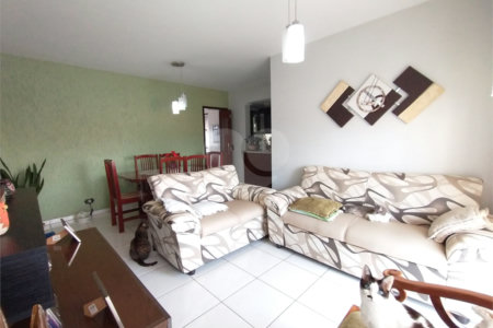 Apartamento à venda com 3 quartos, sendo 1 suíte, em Vila Dom Pedro I, São Paulo, SP
