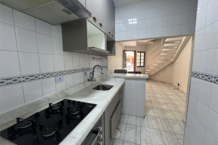 Casa à venda com 2 quartos no condomínio Village de Marbelli, Praia Grande - SP