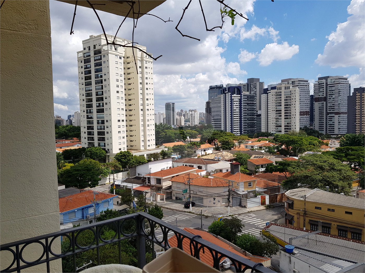 Apartamento à venda com 2 quartos, sendo 1 suíte, em Chácara Santo Antônio, São Paulo, SP