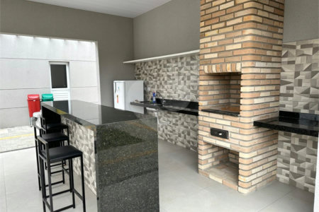 Casa à venda ou para alugar com 2 quartos no condomínio Residencial Caxangá 2, Suzano - SP