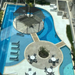 Apartamento com 2 dormitórios à venda, 69 m² por R$ 670.000,00 - Jardim Virgínia - Guarujá/SP